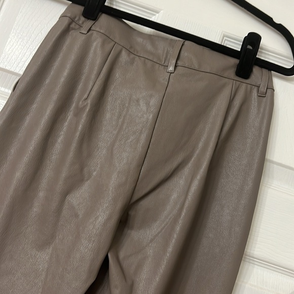 Commando Cropped Faux Stretch Leather Straight Leg Pants Various sizes - Picture 6 of 8
